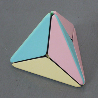 BoomerangPyramid4反転.JPG