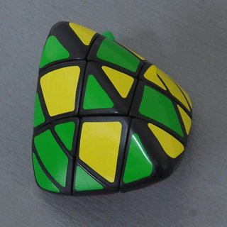 MPyramor#5_ELLcross'.JPG