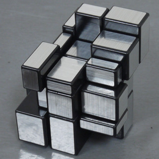 Mirr1cCross2t-se-s-.JPG