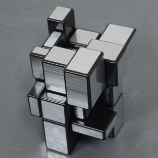 Mirr1eCross4w-bs-b-.JPG