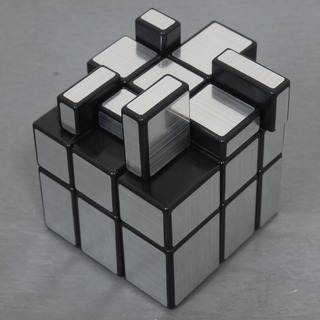 Mirr5cCLL4C.JPG